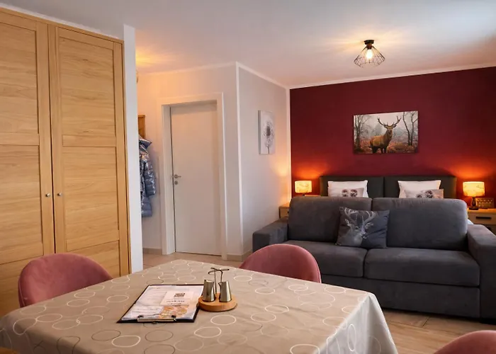 & Family - Adler *